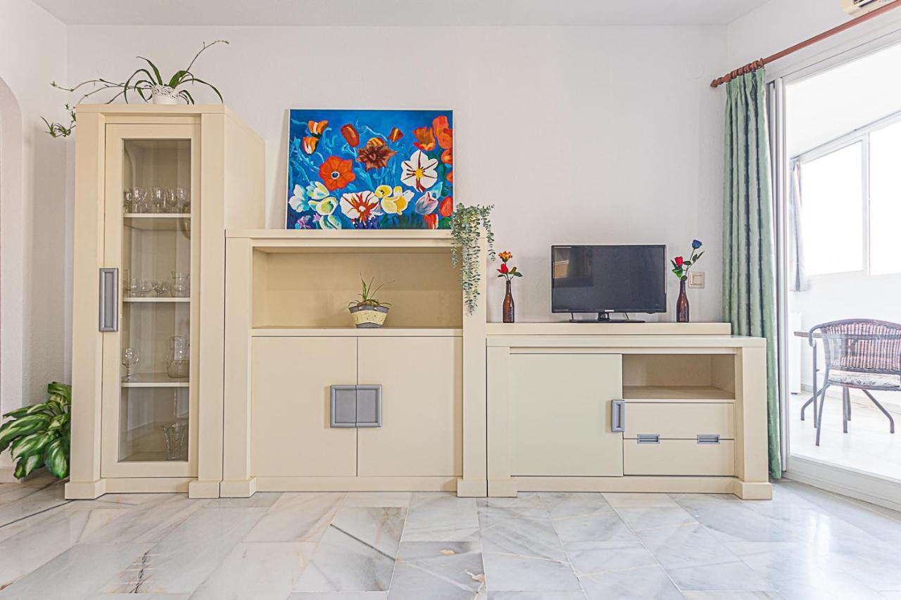 797 Holiday Rentals - Amplio Piso Para 4 En El Centro De Arroyo De La Miel Беналмадена Екстериор снимка