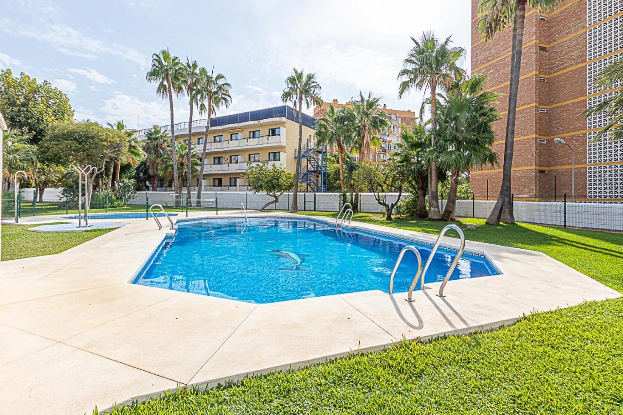 797 Holiday Rentals - Amplio Piso Para 4 En El Centro De Arroyo De La Miel Беналмадена Екстериор снимка
