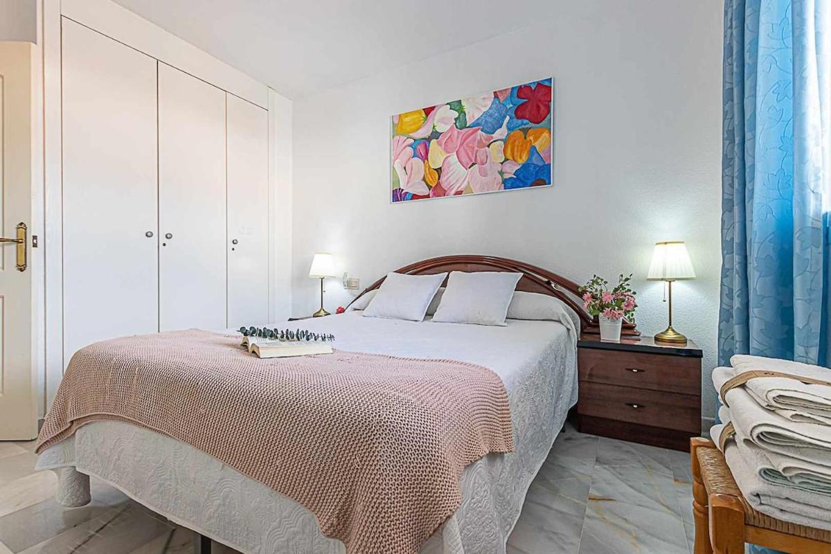 797 Holiday Rentals - Amplio Piso Para 4 En El Centro De Arroyo De La Miel Беналмадена Екстериор снимка